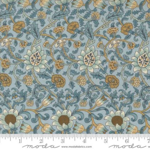 Barbara Brackman, Moda Fabrics, William Morris Fabric, Morris Manor fabric, Bellarine Sewing Centre, patchwork geelong, geelong quilting, Morris Manor - 8392 13 Evenlode Florals Sky