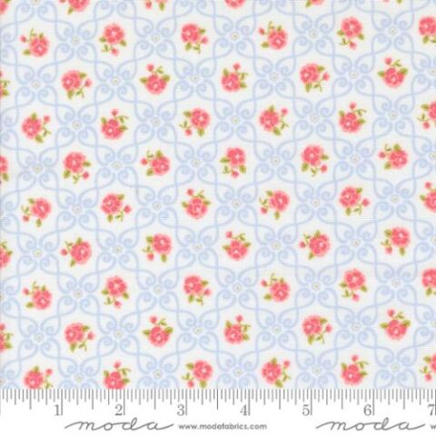 Brenda Riddle Designs, Moda Fabrics, Memory Lane by Brenda Riddle, 18782 11 - Small Floral - Off White