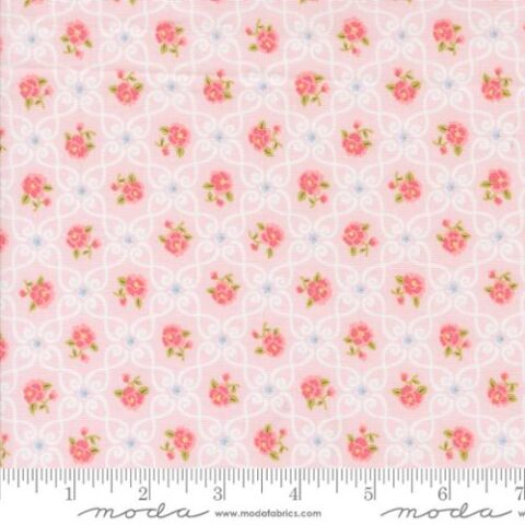 Brenda Riddle Designs, Moda Fabrics, Memory Lane by Brenda Riddle, 18782 12 - Small Floral - Petal